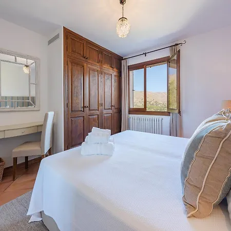 Elegant Witj Heated Pool,